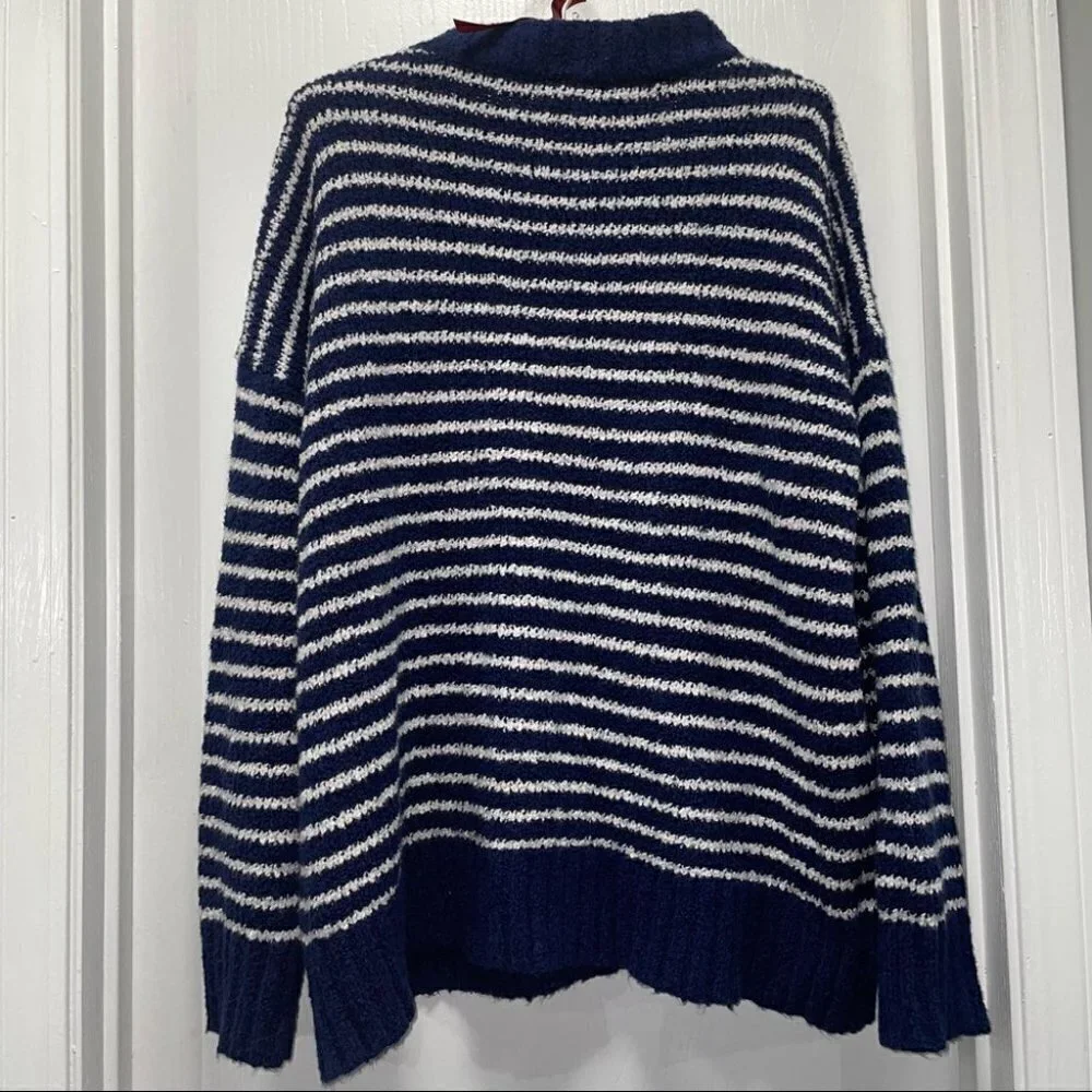 American Eagle Sweater Jegging Fit Oversized Striped Pullover Henley Boxy Top L